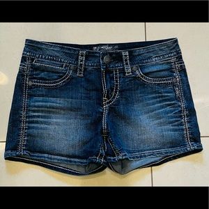 Sliver Jean Shorts